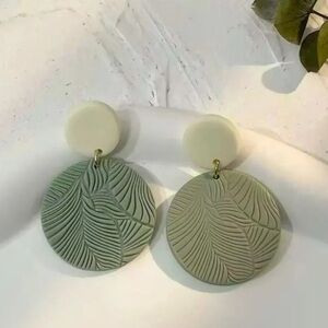 Anthropologie Mint Aurora Neutral Resin Earrings
